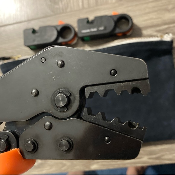Paladin Tools Crimp All PA8000 and Two Cable Strippers - Picture 3 of 9